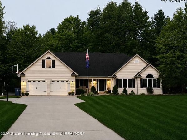 3464 S Fenmore Road, Merrill, MI 48637