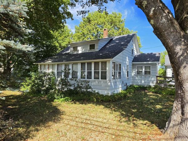 122 Depot Street , Unity, ME 04988