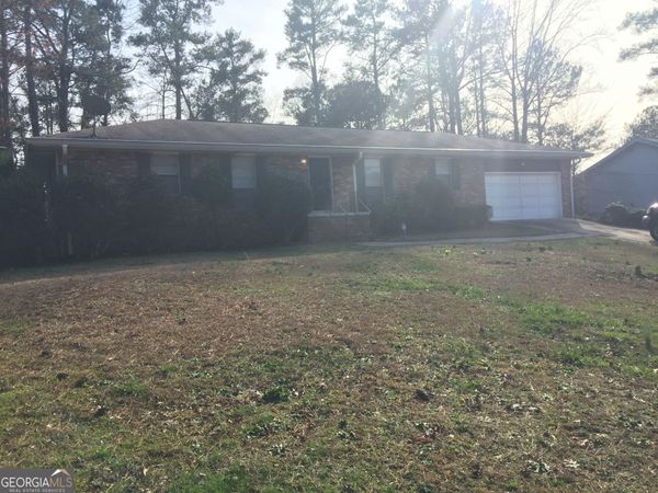 2076 Campfire Drive, Riverdale, GA 30296