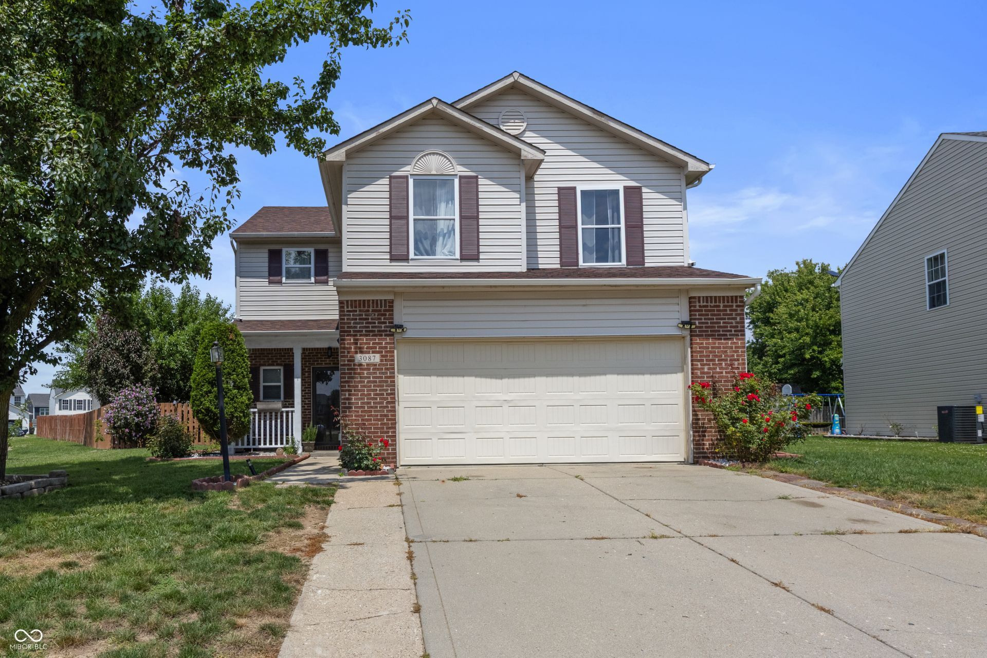 3087 Rolling Knoll Lane, Columbus, IN 47201 Main Photo