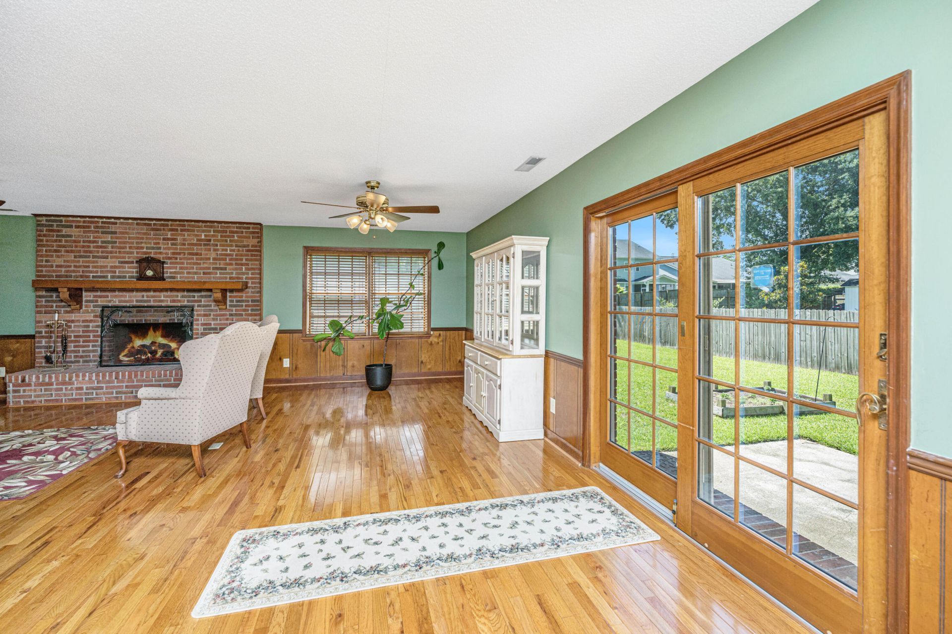 1259 Robin Road Photo 11