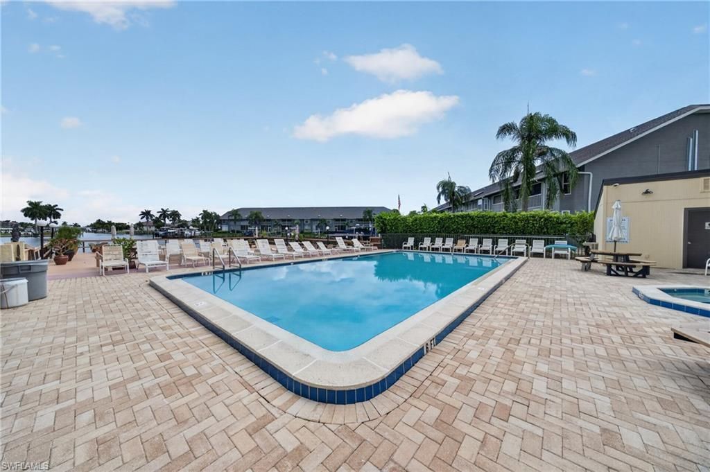 4719 SE 17th Pl, Unit 103, Cape Coral, FL 33904 Photo
