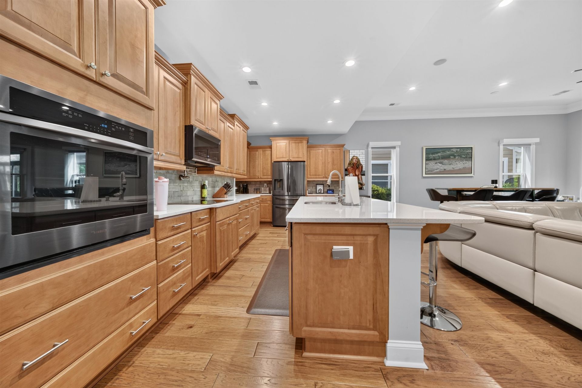 1916 Suncrest Dr. Photo 15