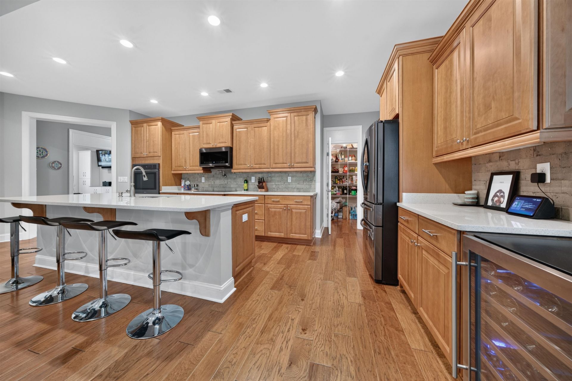 1916 Suncrest Dr. Photo 17