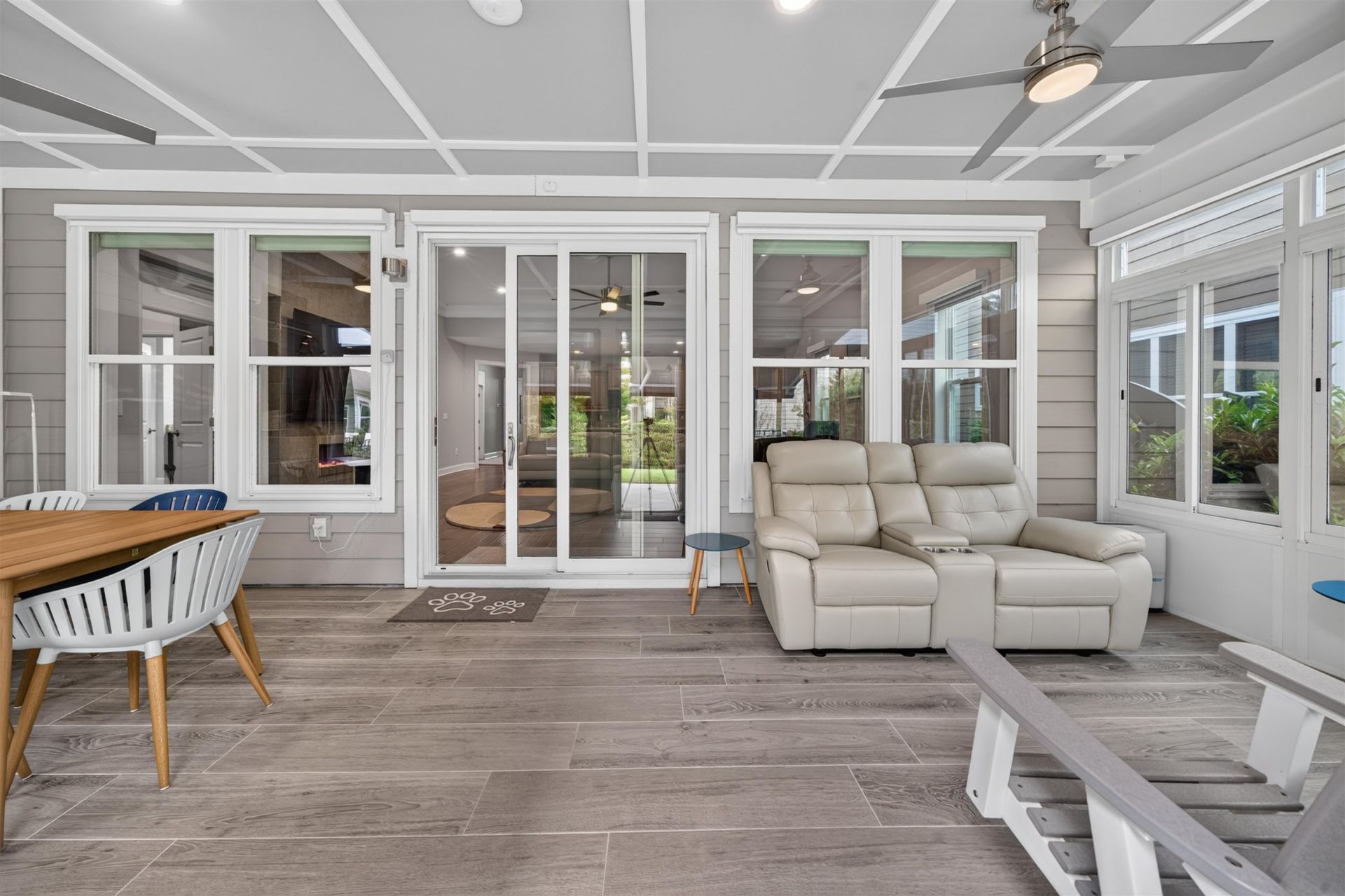 1916 Suncrest Dr. Photo 23