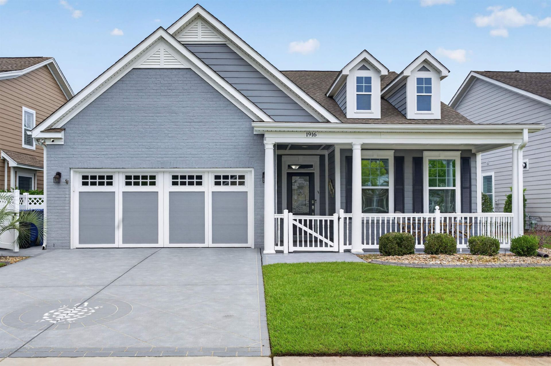 1916 Suncrest Dr. Photo 4