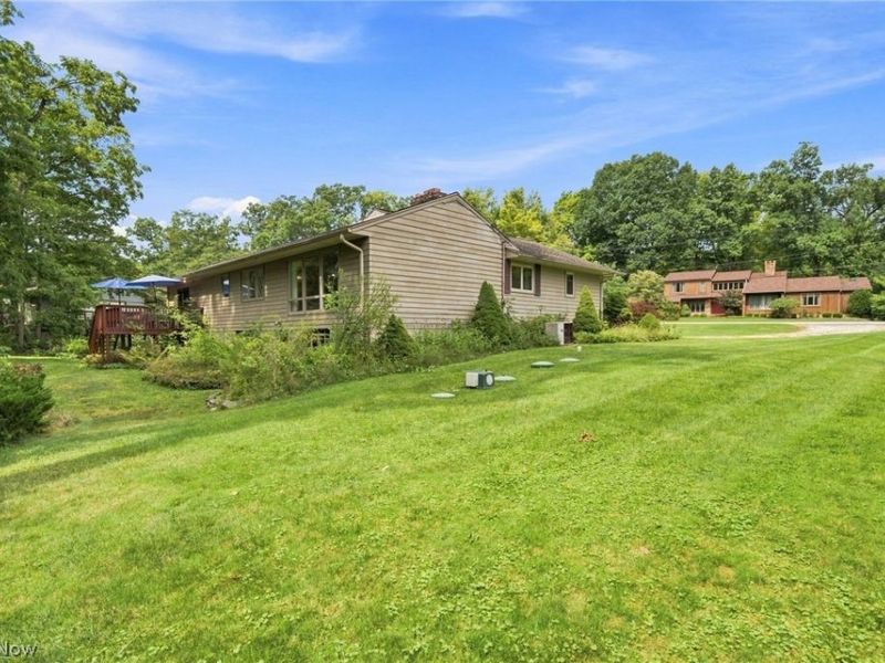 10051 Deerfield Lane, Brecksville, OH 44141 Photo 37