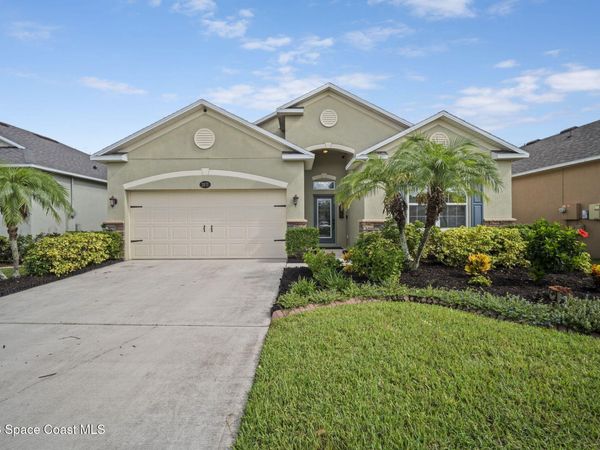 2071 Neveah Avenue NW, Palm Bay, FL 32907