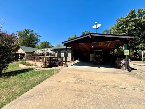 33857 E 713 Drive, Wagoner, OK 74467