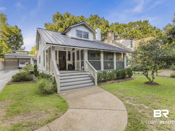 155 Pier Avenue, Fairhope, AL 36532