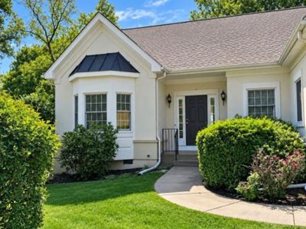 260 FERNBANK DRIVE, SHEPHERDSTOWN, WV 25443