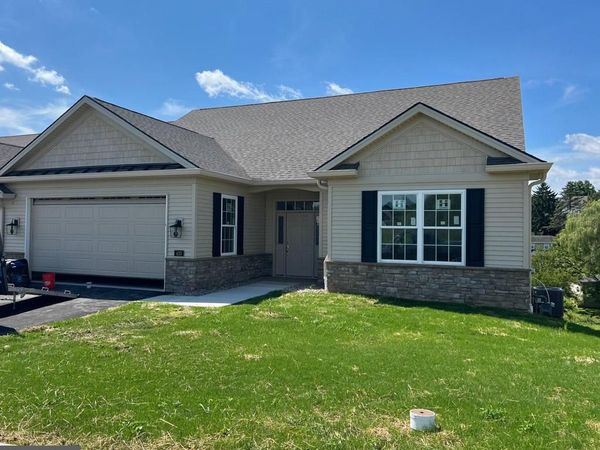 420 LEDGE ROCK DRIVE, Unit 19, YORK, PA 17402