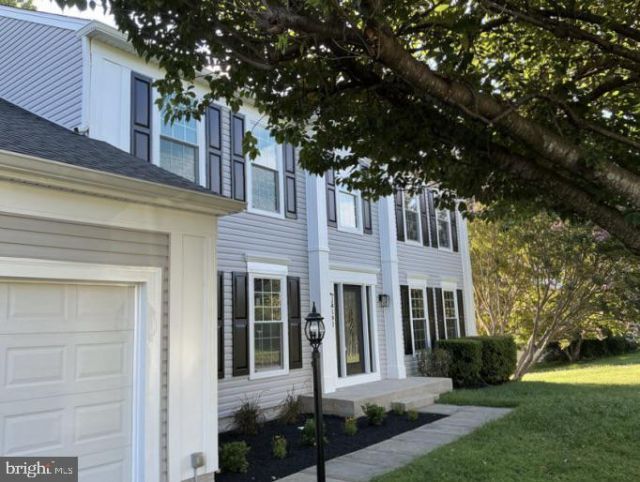 13181 Oak Farm Drive, Woodbridge, VA 22192 Main Photo