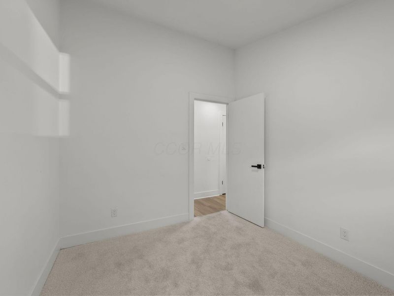 4927 Betsy Drive, Columbus, OH 43227 Photo 18