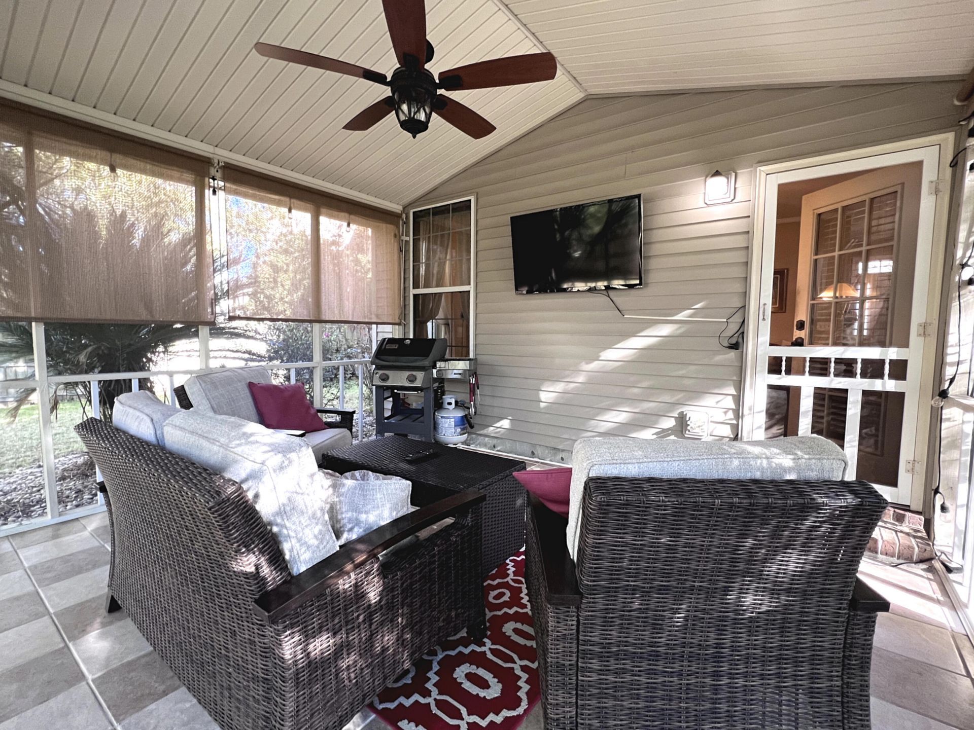 8675 Spring Chapel Lane Photo 11