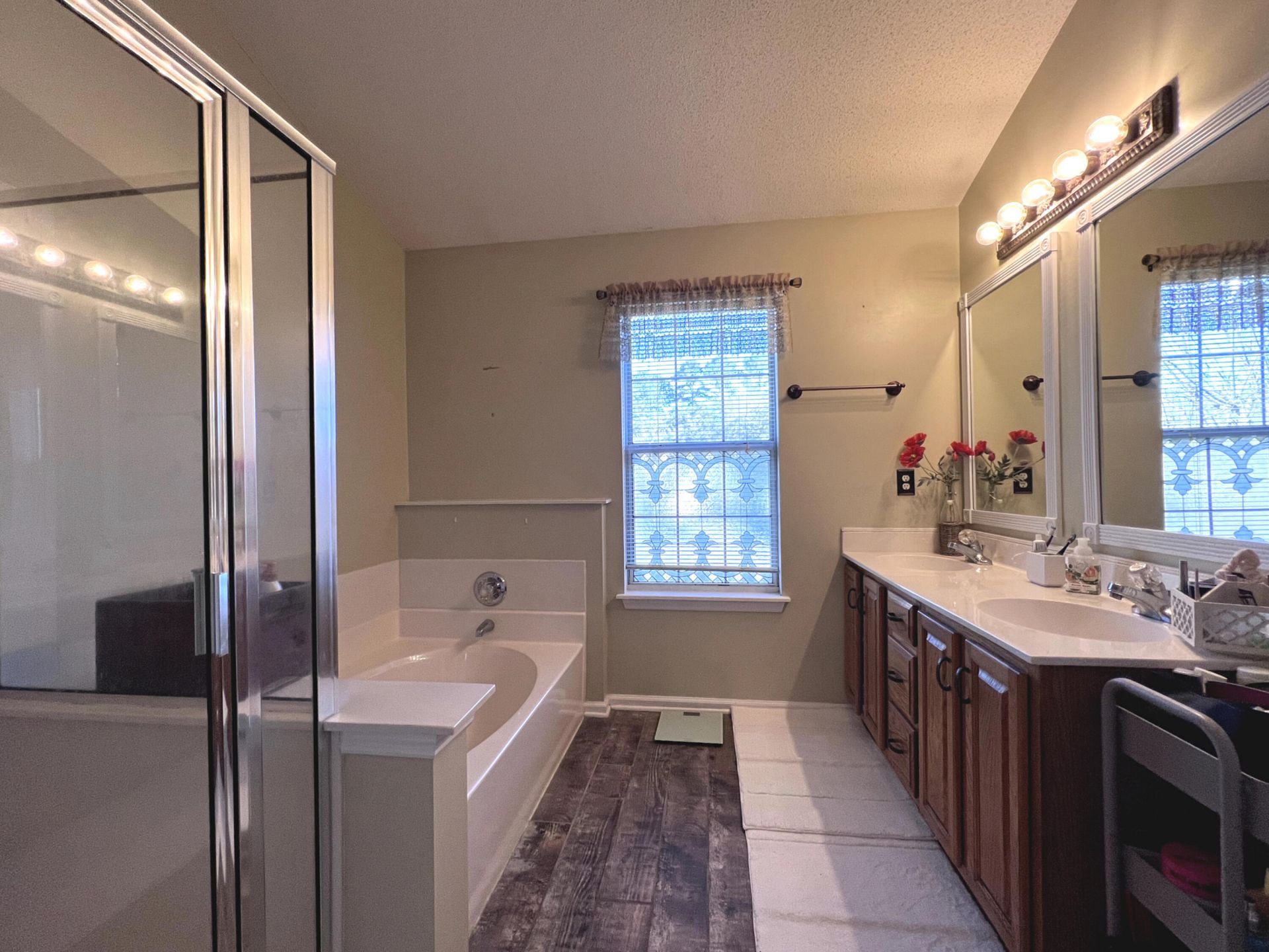 8675 Spring Chapel Lane Photo 19
