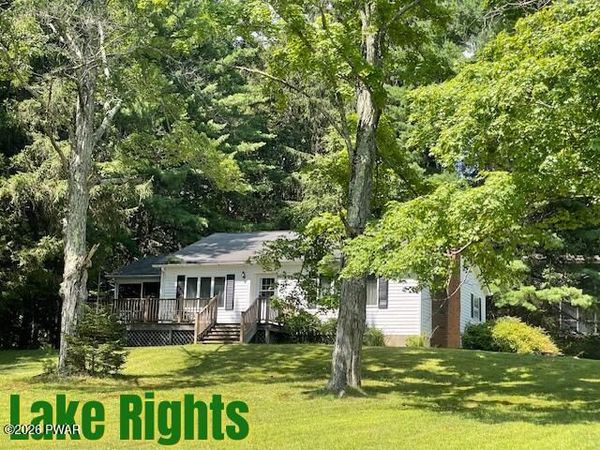 100 Watson Road , Shohola, PA 18458