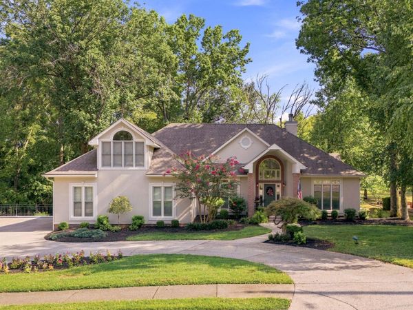 1716 Blairmont Dr , Lebanon, TN 37087