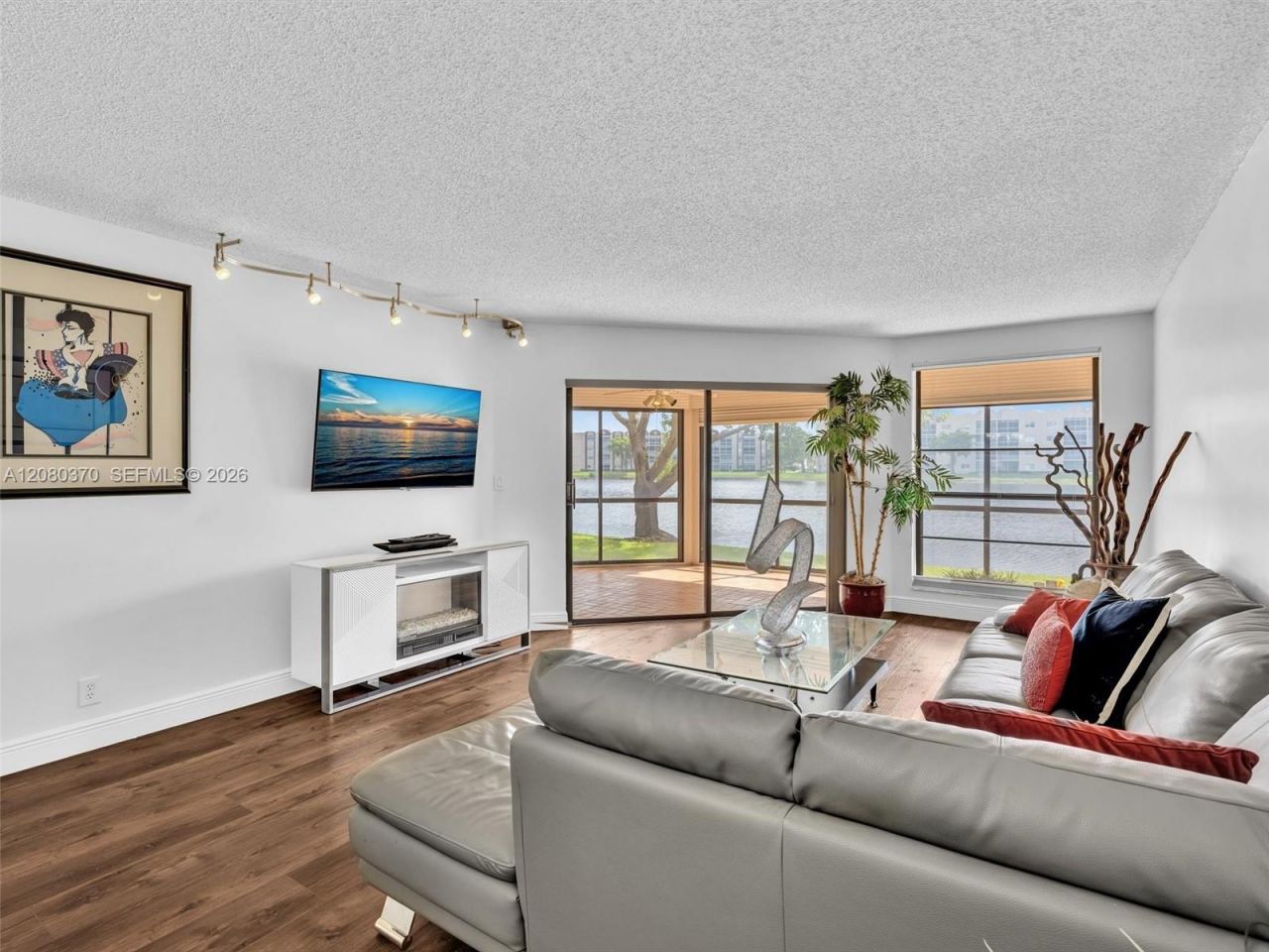 7518 Fairfax Dr , Unit 110, Tamarac, FL 33321 Photo