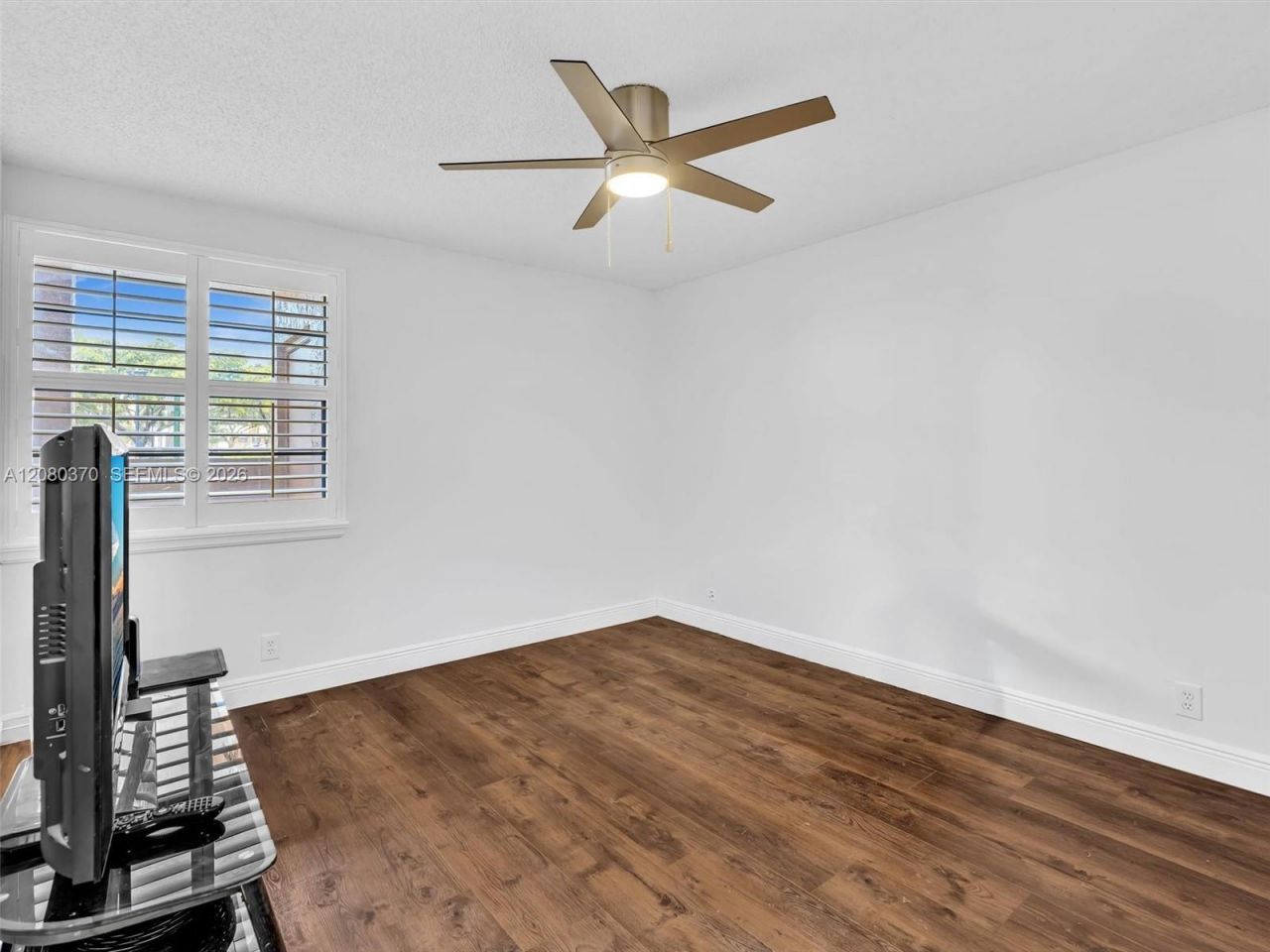 7518 Fairfax Dr , Unit 110, Tamarac, FL 33321 Photo