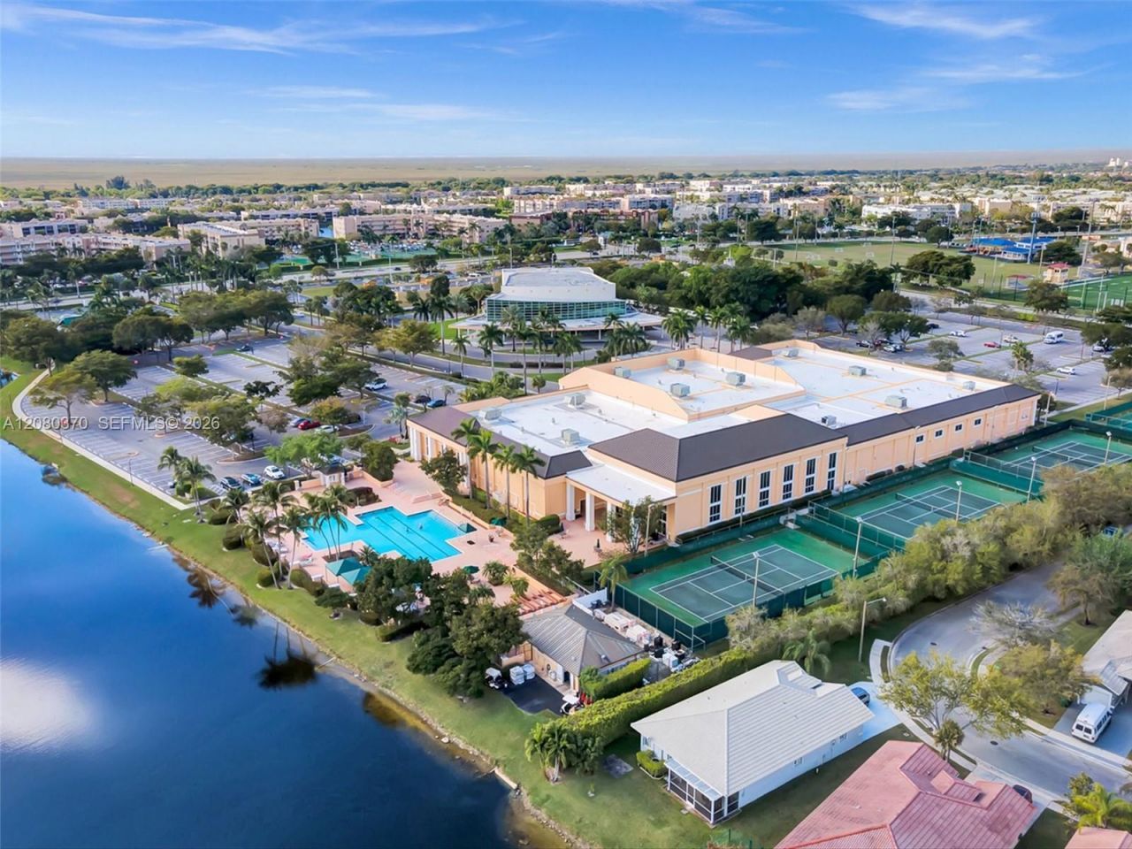 7518 Fairfax Dr , Unit 110, Tamarac, FL 33321 Photo
