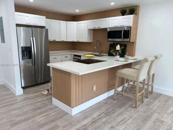 15201 NE 6th Ave , Unit C210, Miami, FL 33162