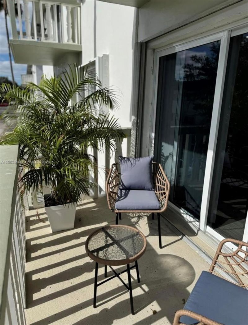 15201 NE 6th Ave , Unit C210, Miami, FL 33162 Photo