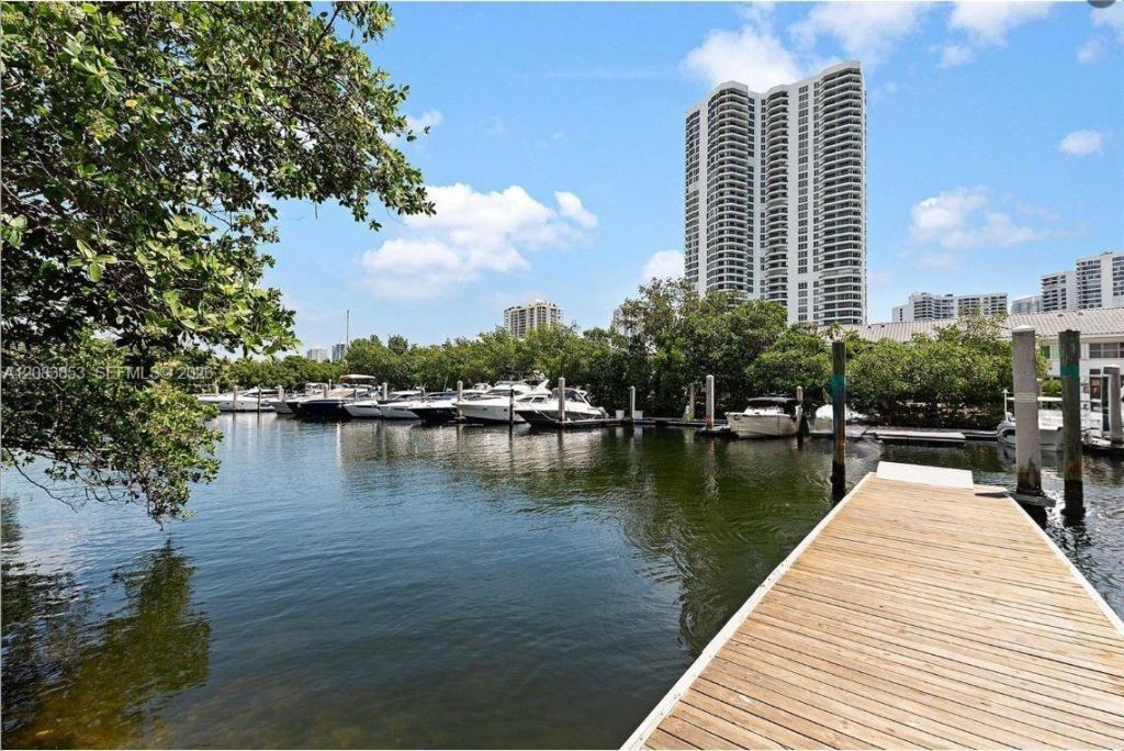 3400 NE 192nd St , Unit PH7, Aventura, FL 33180 Photo
