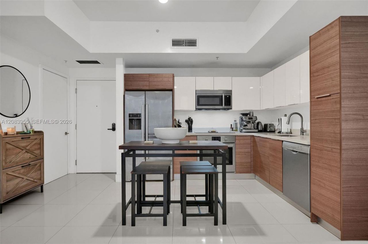 1010 SW 2nd Ave , Unit 2005, Miami, FL 33130 Photo