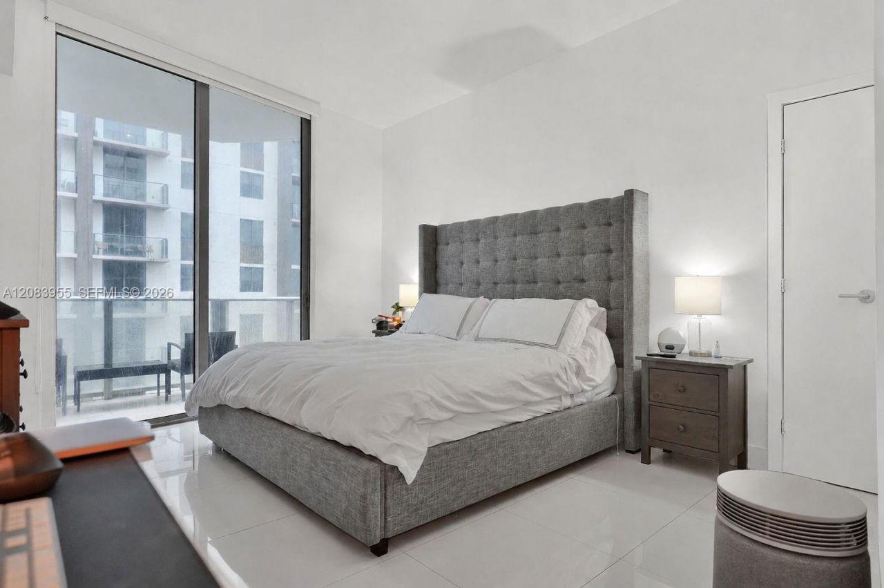 1010 SW 2nd Ave , Unit 2005, Miami, FL 33130 Photo