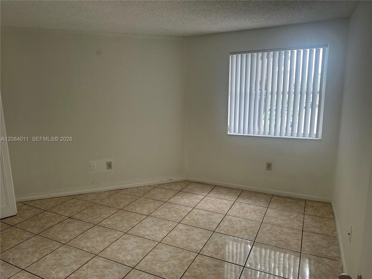 6272 NW 186th St , Unit 212, Hialeah, FL 33015 Photo
