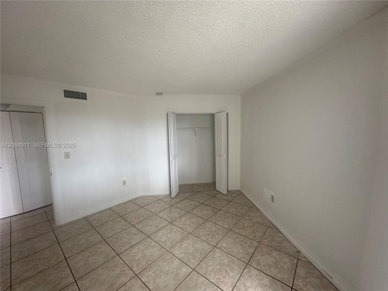 6272 NW 186th St , Unit 212, Hialeah, FL 33015 Photo