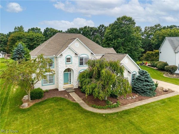 39363 Stonefield Place , Avon, OH 44011