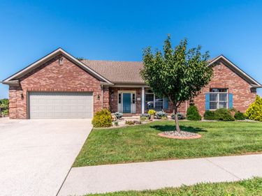 3008 Woodfield Circle, Richmond, KY 40475