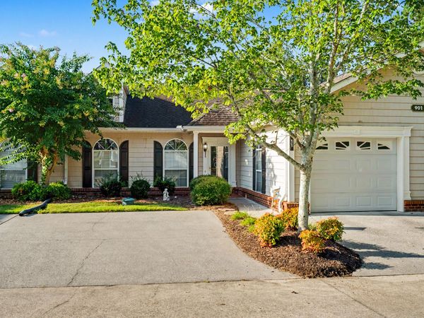901 W Summit Drive, Unit 11, Dalton, GA 30721