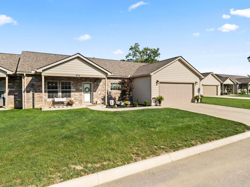 656 Exeter Way, Marion, OH 43302 Photo 4