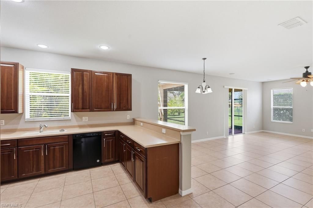 13247 Little Gem Cir, Fort Myers, FL 33913 Photo
