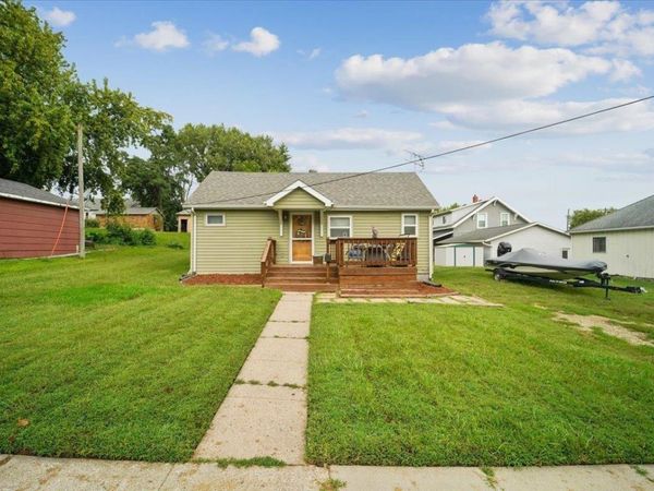 1010 15Th Avenue, Eldora, IA 50627
