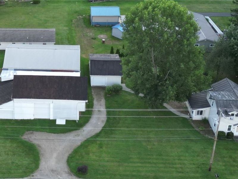 203 N Applecreek Road, Wooster, OH 44691 Photo 1