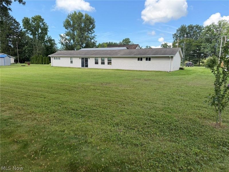 203 N Applecreek Road, Wooster, OH 44691 Photo 21