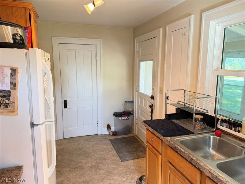 203 N Applecreek Road, Wooster, OH 44691 Photo 7