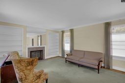 1709 York Drive photo 4