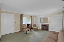 1709 York Drive photo 4