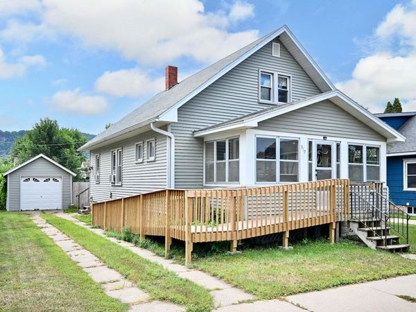 317 E Howard Street, Winona, MN 55987