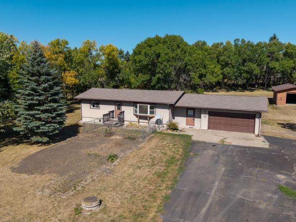 11677 35m Street SE, Valley City, ND 58072