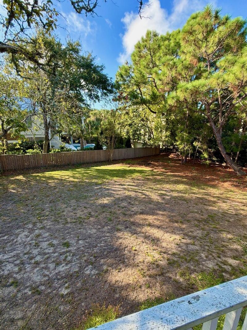 2863 Middle Street Photo 10