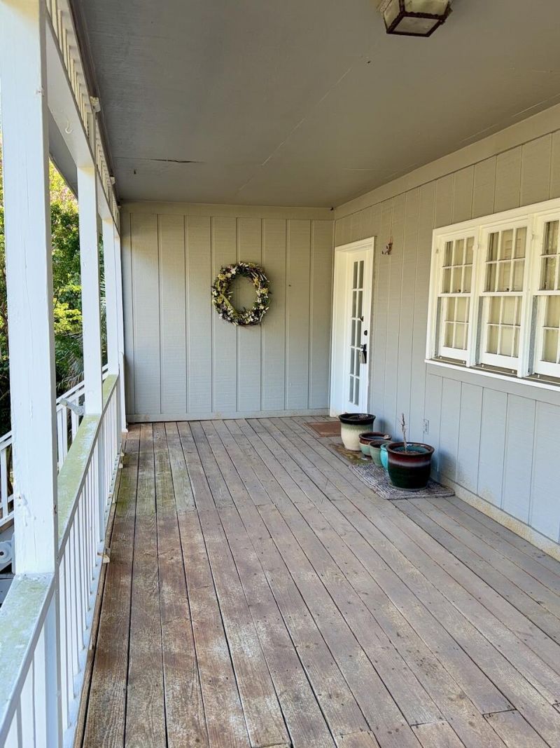 2863 Middle Street Photo 12