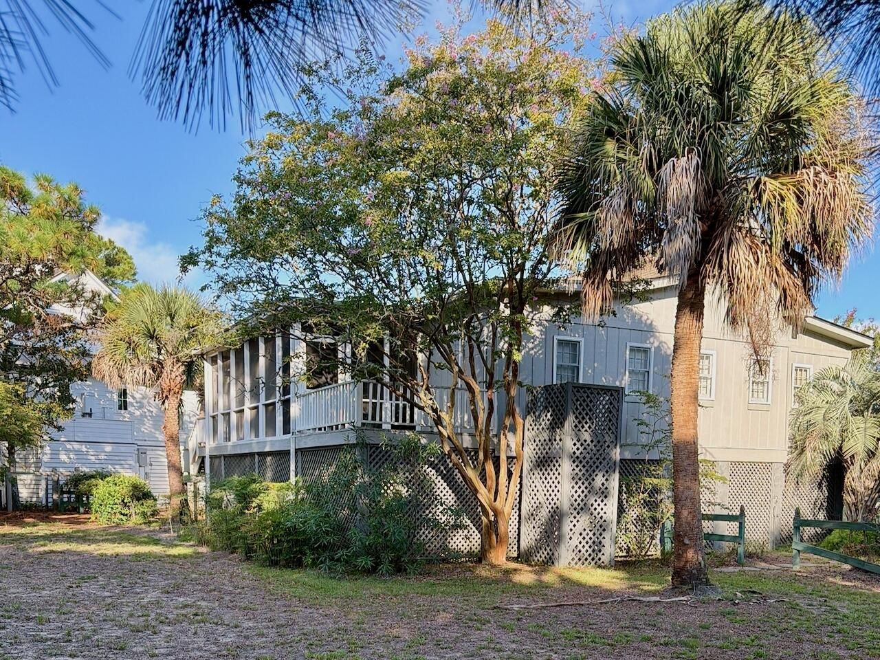 2863 Middle Street Photo 16