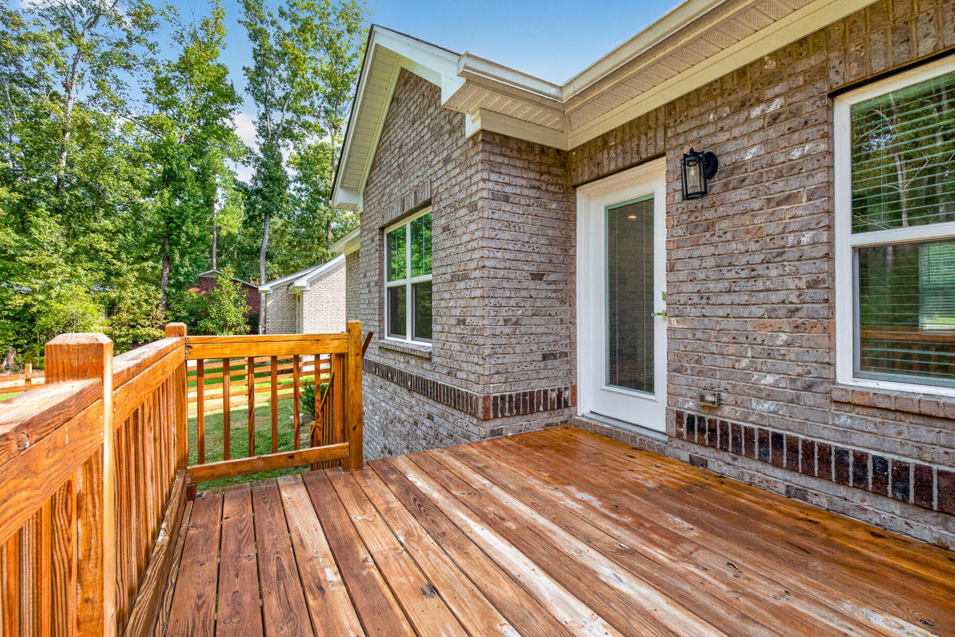 2034 NE Longwood Road Photo 27