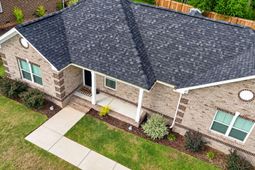 2034 NE Longwood Road photo 4